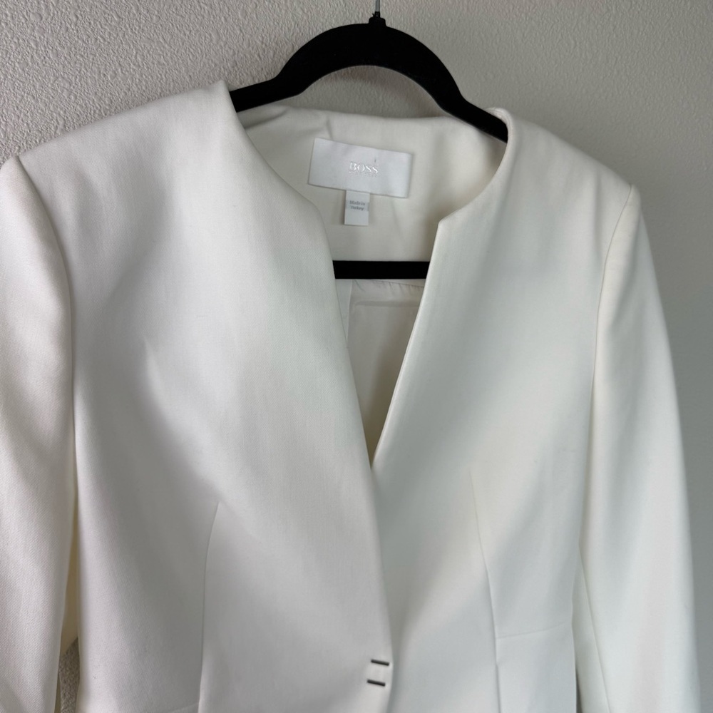 Hugo Boss Lavender Collarless Single-Button Blazer - Picture 4 of 16